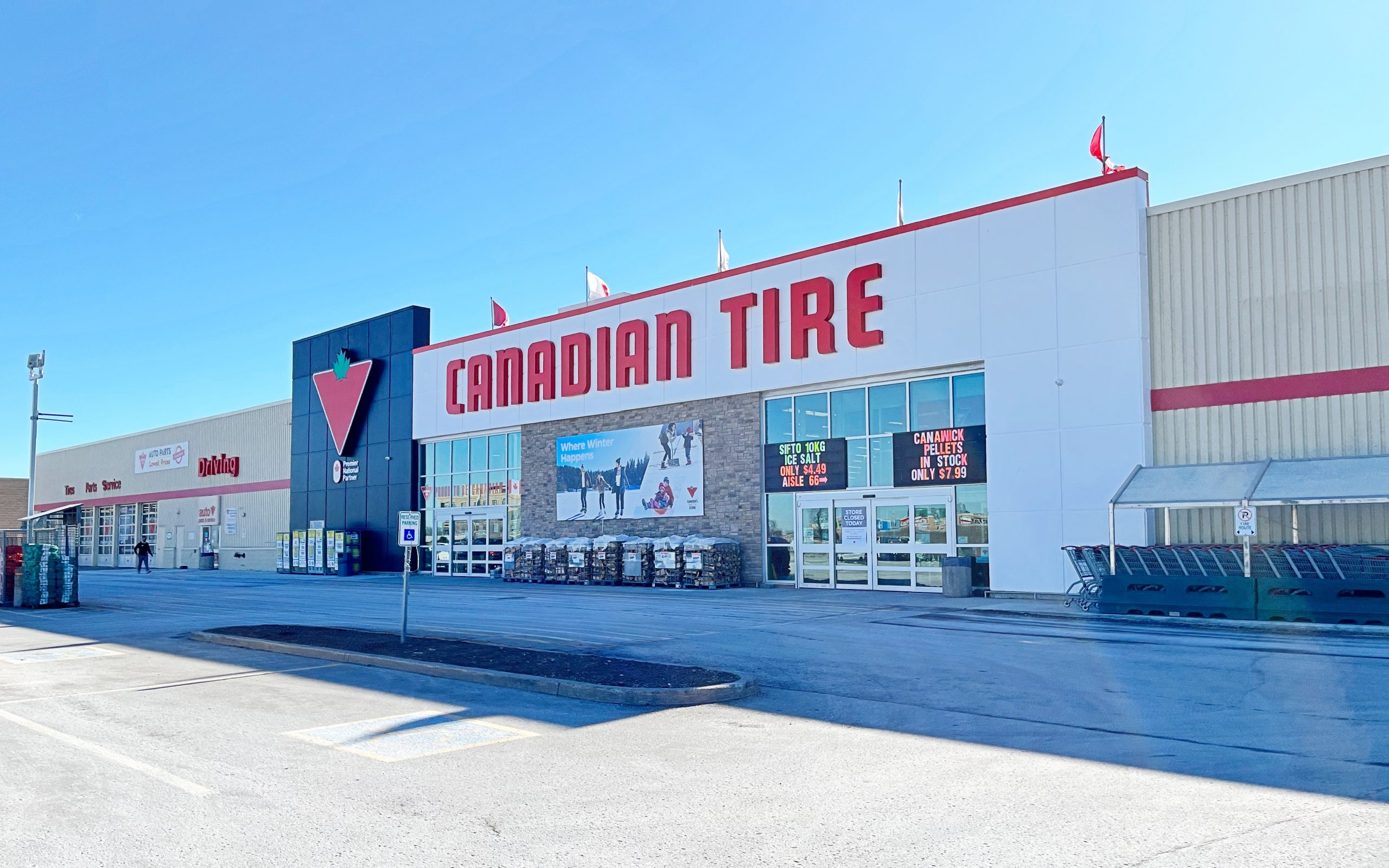 Canadian Tire Uxbridge