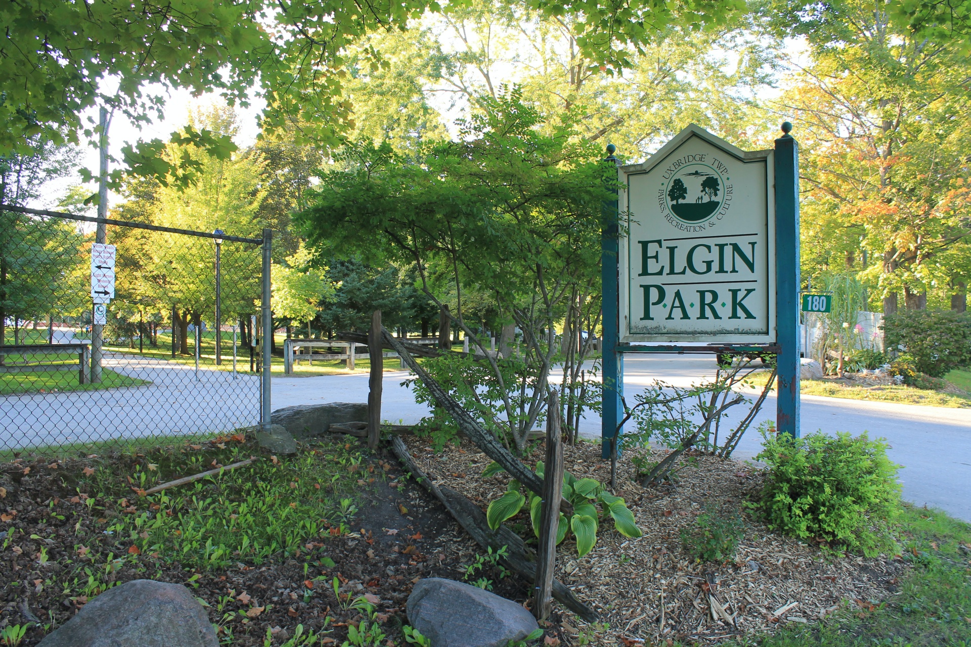 Elgin Park Uxbridge: History, Trails & Events